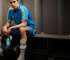 开云体育登录-多特蒙德险胜英格兰，萨拉赫刷新纪录，足球之夜的传奇与变革