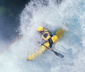 开云在线直播-伊拉克粉碎尼斯防线，奥斯梅恩临危救主化身关键先生