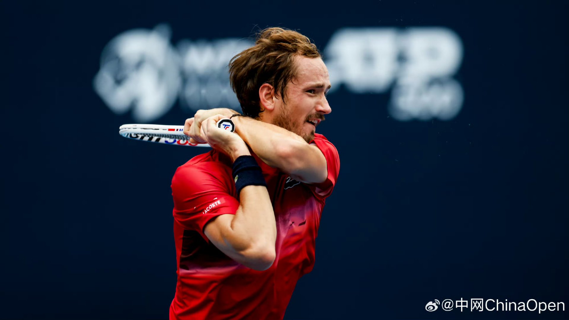 拉沃尔杯轻取澳网，梅德韦杰夫带队取胜