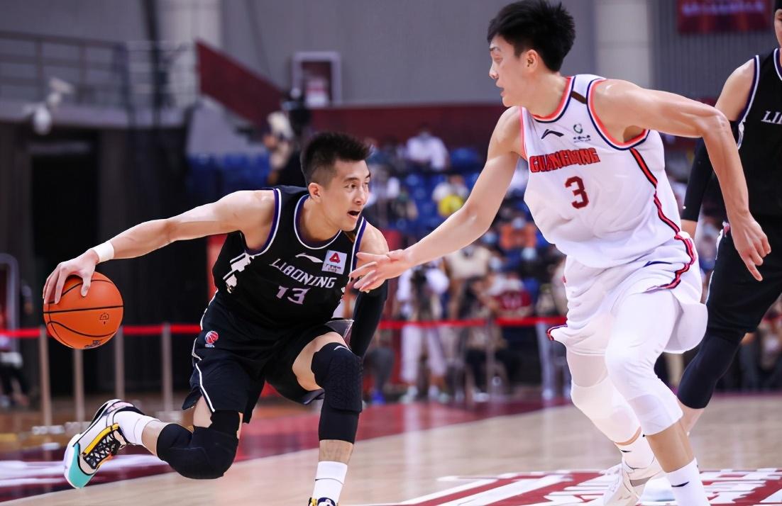 福建队完胜广州队，保罗高光表现