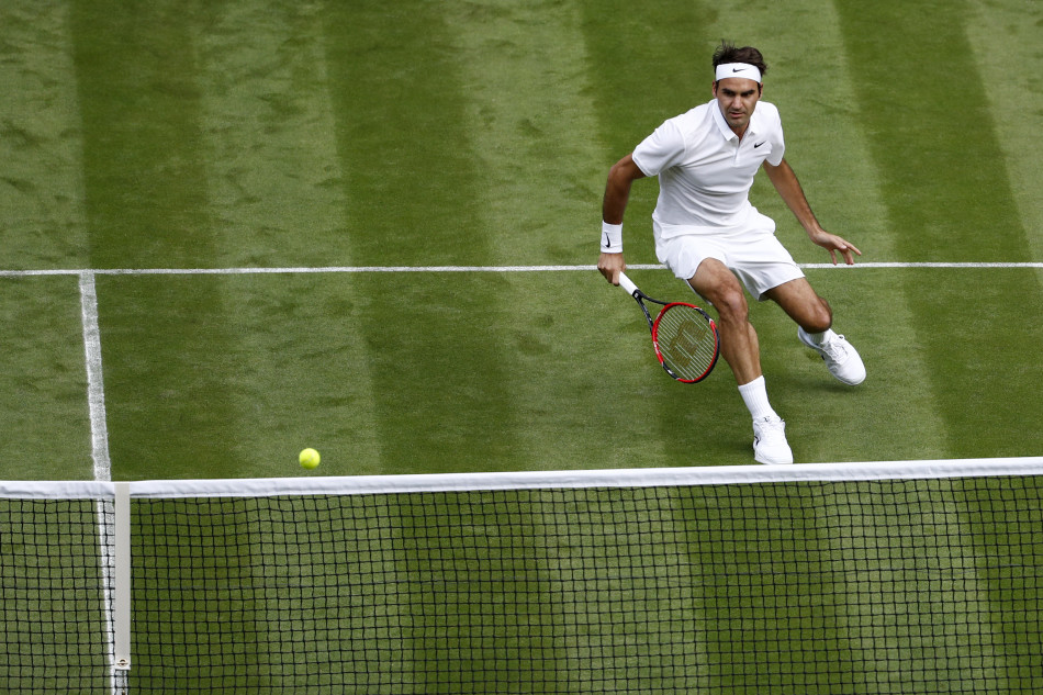 日本网球队绝地反击意大利网球队，费德勒完成帽子戏法