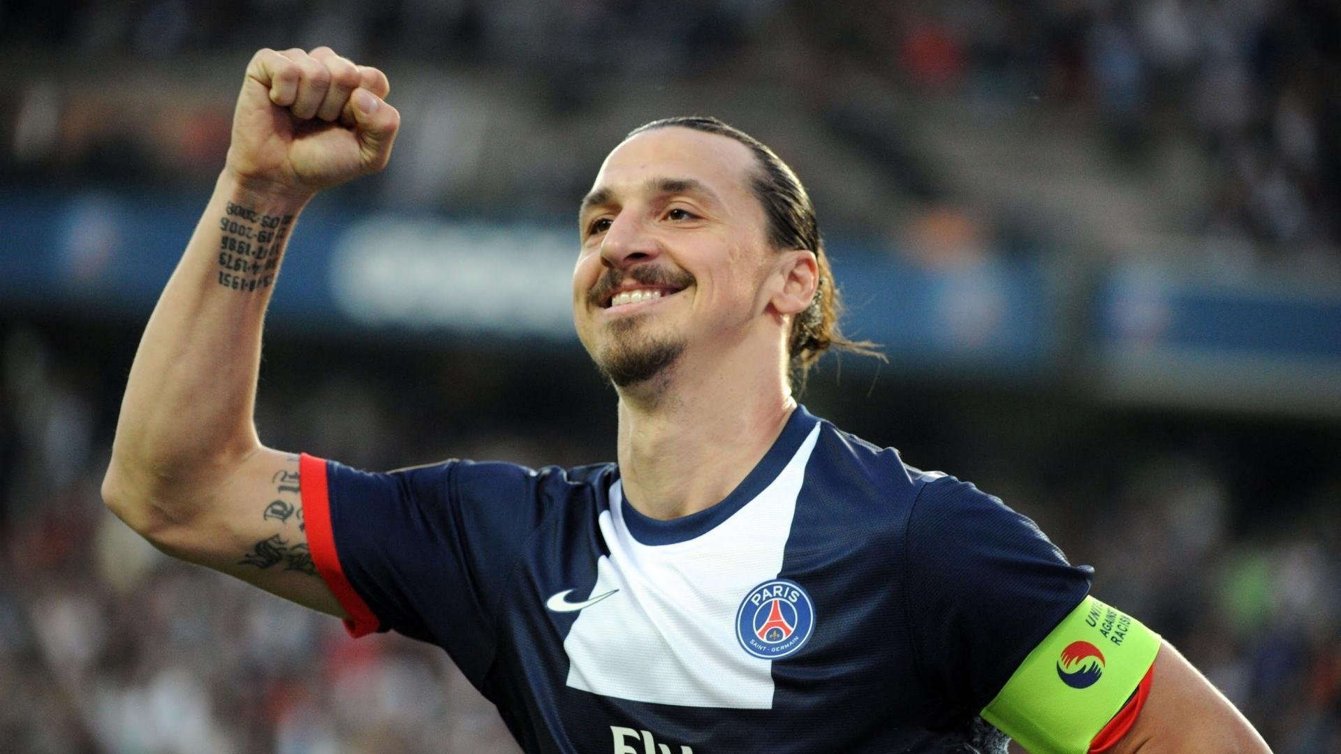 英超争冠焦点战，那不勒斯连续得分压制荷兰