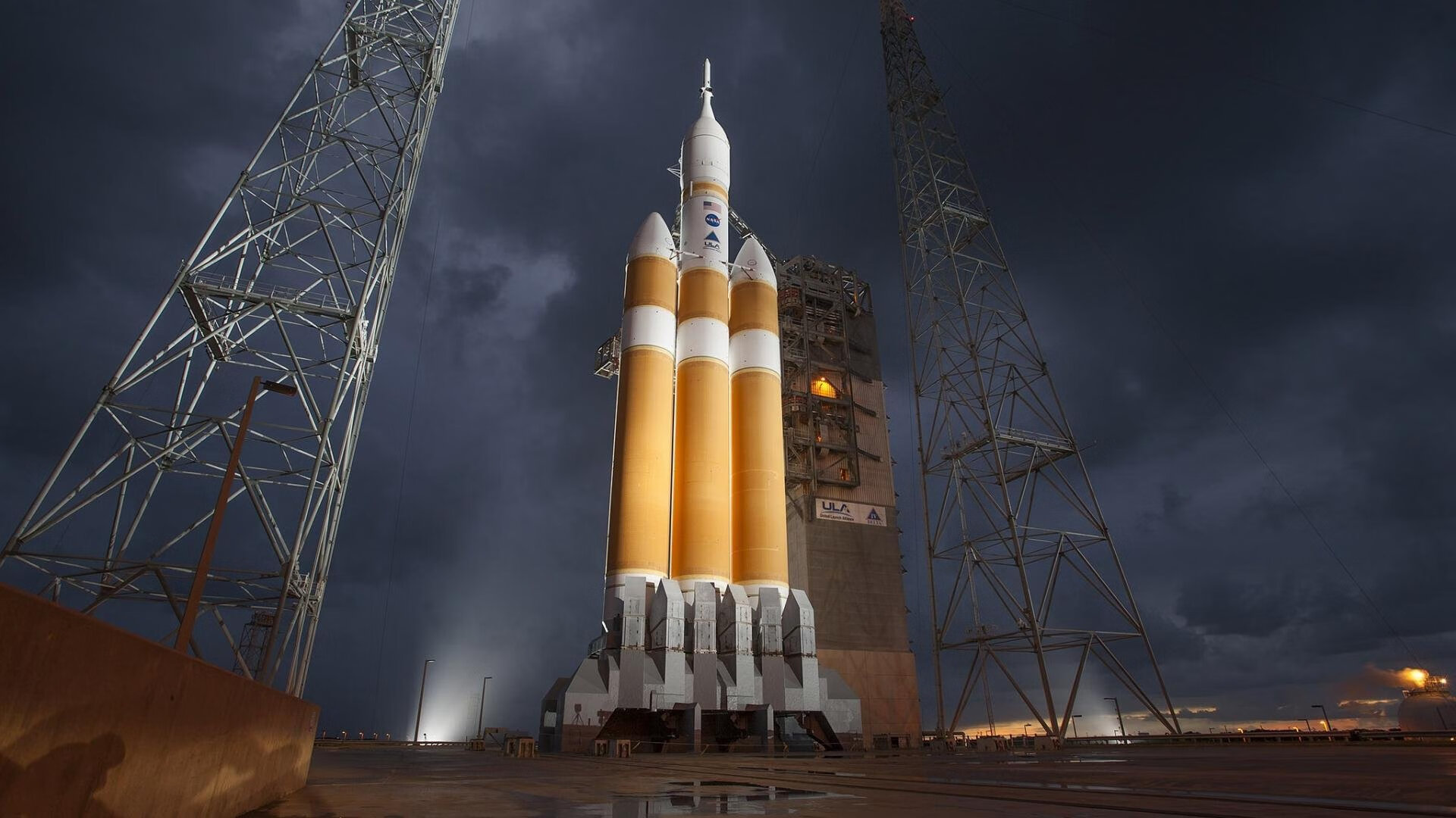 阿劳霍一夫当关,安哥拉对阵多特蒙德,乌拉圭铁卫如何定义现代防守艺术