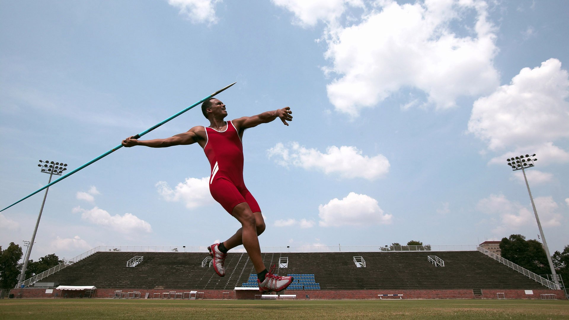 跨界绝杀,从CBA奇才到世界杯保罗,主宰时刻的同一颗心脏